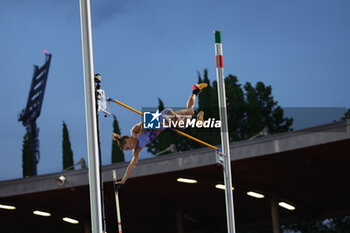 2023-06-02 - KENNEDY Nina while competing in the Womens Pole Vault during at the Golden Gala Pietro Mennea 2023, part of the 2023 Diamond League series at Ridolfi Stadium on June 02, 2023 in Florence, Italy. - DIAMOND LEAGUE - GOLDEN GALA - INTERNATIONALS - ATHLETICS