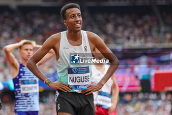 2023-07-23 - Yared NUGUSE of the United States celebrates after winning the Men’s 1500m during the London Athletics Meet, Wanda Diamond League meeting on 23 July 2023 at the London Stadium in London, England - ATHLETICS - DIAMOND LEAGUE 2023 - LONDON - INTERNATIONALS - ATHLETICS