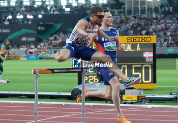 2023-08-21 - Wilfried Happio of FRA and Karsten Warholm of NOR, Semi-Final Men's 400 M Hurdles during the World Athletics Championships 2023 on August 21, 2023 at Nemzeti Atletikai Kozpont in Budapest, Hungary - ATHLETICS - WORLD ATHLETICS CHAMPIONSHIPS 2023 - INTERNATIONALS - ATHLETICS