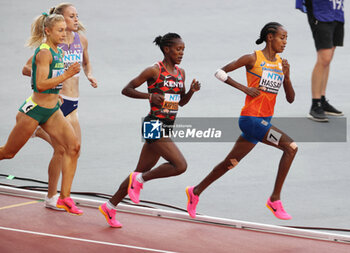 2023-07-17 - Jessica Hull of AUS, Katie Snowden of GBR, Faith Kipyegon of KEN and Sifan Hassan of NED, Semi-Final Heat 2, Women's 1500 M during the World Athletics Championships 2023 on August 20, 2023 at Nemzeti Atletikai Kozpont in Budapest, Hungary - ATHLETICS - WORLD ATHLETICS CHAMPIONSHIPS 2023 - INTERNATIONALS - ATHLETICS