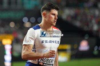 2023-08-22 - Benjamin Robert (FRA), Heat 5, Men's 800 M during the World Athletics Championships 2023 on August 22, 2023 at Nemzeti Atletikai Kozpont in Budapest, Hungary - ATHLETICS - WORLD ATHLETICS CHAMPIONSHIPS 2023 - INTERNATIONALS - ATHLETICS