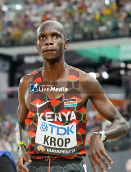 2023-08-27 - Jacob Krop (KEN) Bronze medal, Men's 5000 M during the World Athletics Championships 2023 on August 27, 2023 at Nemzeti Atletikai Kozpont in Budapest, Hungary - ATHLETICS - WORLD ATHLETICS CHAMPIONSHIPS 2023 - INTERNATIONALS - ATHLETICS