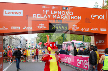 2023-04-02 - Ambrogio, official Milano Marathon mascot - MILANO MARATHON - MARATHON - ATHLETICS