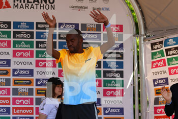 2023-04-02 - Hakizimana John (RWA), third arrived of the Marathon - MILANO MARATHON - MARATHON - ATHLETICS
