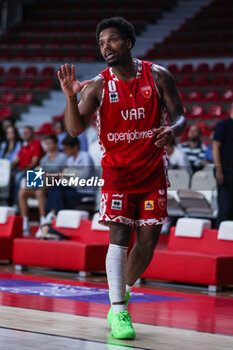 2023-09-13 - Vinnie Shahid #0 of Pallacanestro Varese OpenJobMetis seen in action during Friendly match new season between Pallacanestro Varese OpenJobMetis and SAM Basket Massagno at Itelyum Arena, Varese, Italy on September 13, 2023 - OPENJOBMETIS VARESE VS SAM BASKET MASSAGNO - FRIENDLY MATCH - BASKETBALL