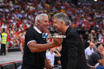 2023-09-17 - Joe Arlauckas and Theodoros Papaloukas at the Vassilis Spanoulis honoring day before the friendly match between Olympiacos BC and Olimpia Milano at Peace and Friendship Stadium on September 17, 2023, in Athens, Greece. - OLYMPIACOS BC HONORING VASSILIS SPANOULIS, FRIENDLY MATCH OLYMPIACOS VS OLIMPIA MILANO - FRIENDLY MATCH - BASKETBALL
