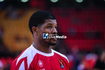 2023-09-17 - 42 Kyle Hines of Olimpia Milano during the friendly match between Olympiacos BC and Olimpia Milano after honoring Vassilis Spanoulis at Peace and Friendship Stadium on September 17, 2023, in Athens, Greece. - OLYMPIACOS BC HONORING VASSILIS SPANOULIS, FRIENDLY MATCH OLYMPIACOS VS OLIMPIA MILANO - FRIENDLY MATCH - BASKETBALL