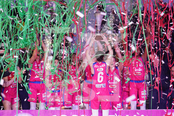 2023-04-01 - Schio
FINAL EIGHT ITALY CUP
Final
Famila Wuber Schio - Umana Reyer Venezia - FINAL - FAMILA WEBER SCHIO VS UMANA REYER VENEZIA - WOMEN ITALIAN CUP - BASKETBALL
