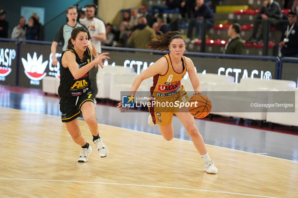 quarter finals - Umana Reyer Venezia vs Fila San Martino di Lupari - WOMEN ITALIAN CUP - BASKETBALL