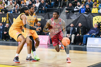 15/03/2023 - 31 DYLAN ENNIS of Galatasaray Nef during the Round of 16, match between AEK BC and Galatasaray Nef at Ano Liossia Olympic Hall on Wednesday 15 March 2023, in Athens, Greece. - AEK BC VS GALATASARAY NEF - CHAMPIONS LEAGUE - BASKET