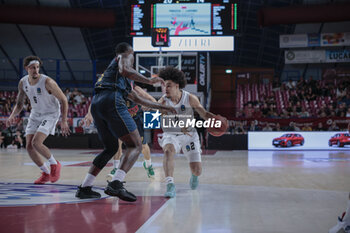 2023-10-11 - Nadir Hifi (Paris Basketball) - UMANA REYER VENEZIA VS PARIS BASKETBALL - EUROCUP - BASKETBALL