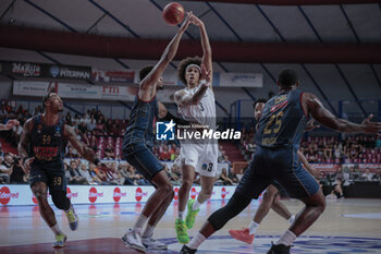 2023-10-11 - Tyson Ward (Paris Basketball) - UMANA REYER VENEZIA VS PARIS BASKETBALL - EUROCUP - BASKETBALL