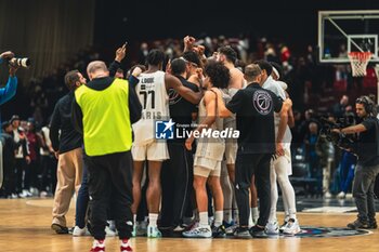 2023-12-26 - Paris Basketball celebrating during the BKT EuroCup basketball match between Paris Basketball and London Lions on December 26, 2023 at Halle Georges Carpentier in Paris, France - BASKETBALL - EUROCUP - PARIS V LONDON LIONS - EUROCUP - BASKETBALL