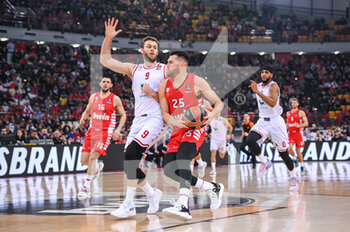 2023-01-06 - 25 ALEC PETERS of Olympiacos Piraeus during the Euroleague, Round 17, match between Olympiacos Piraeus and EA7 Emporio Armani Milan at Peace And Friendship Stadium on January 6, 2023 in Athens, Greece. - OLYMPIACOS VS EA7 EMPORIO ARMANI - EUROLEAGUE - BASKETBALL