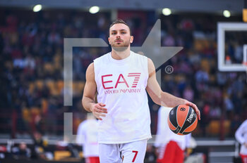2023-01-06 - 7 STEFANO TONUT of EA7 Emporio Armani Milan during the Euroleague, Round 17, match between Olympiacos Piraeus and EA7 Emporio Armani Milan at Peace And Friendship Stadium on January 6, 2023 in Athens, Greece. - OLYMPIACOS VS EA7 EMPORIO ARMANI - EUROLEAGUE - BASKETBALL