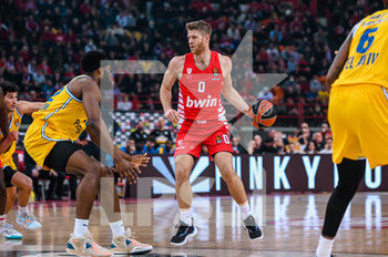 2023-01-27 - 0 THOMAS WALKUP of Olympiacos Piraeus during the Euroleague, Round 21, match between Olympiacos Piraeus and Maccabi Playtika Tel Aviv at Peace and Friendship Stadium on January 27, 2023 in Athens, Greece. - OLYMPIACOS PIRAEUS VS MACCABI PLAYTIKA TEL AVIV - EUROLEAGUE - BASKETBALL