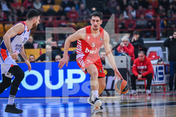 2023-02-03 - 5 GIANNOULIS LARENTZAKIS of Olympiacos Piraeus during the Euroleague, Round 23, match between Olympiacos Piraeus and Anadolu Efes at Peace and Friendship Stadium on February 3, 2023, in Athens, Greece. - OLYMPIACOS PIRAEUS VS ANADOLU EFES - EUROLEAGUE - BASKETBALL