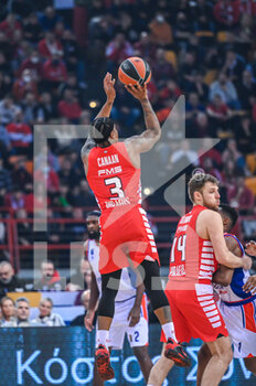 2023-02-03 - 3 ISAIAH CANAAN of Olympiacos Piraeus during the Euroleague, Round 23, match between Olympiacos Piraeus and Anadolu Efes at Peace and Friendship Stadium on February 3, 2023, in Athens, Greece. - OLYMPIACOS PIRAEUS VS ANADOLU EFES - EUROLEAGUE - BASKETBALL