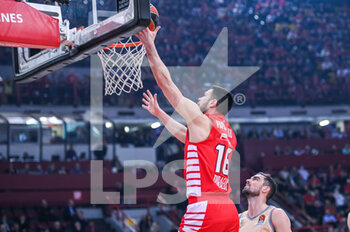 2023-03-07 - 16 KOSTAS PAPANIKOLAOU of Olympiacos Piraeus during the Euroleague, Round 27, match between Olympiacos Piraeus and FC Barcelona at Peace and Friendship Stadium on March 7, 2023, in Athens, Greece. - OLYMPIACOS PIRAEUS VS FC BARCELONA - EUROLEAGUE - BASKETBALL