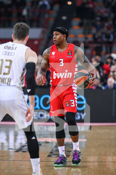 09/03/2023 - 3 ISAIAH CANAAN of Olympiacos Piraeus during the Euroleague, Round 28, match between Olympiacos Piraeus and FC Bayern Munich at Peace and Friendship Stadium on March 9, 2023, in Athens, Greece. - OLYMPIACOS PIRAEUS VS FC BAYERN MUNICH - EUROLEAGUE - BASKET