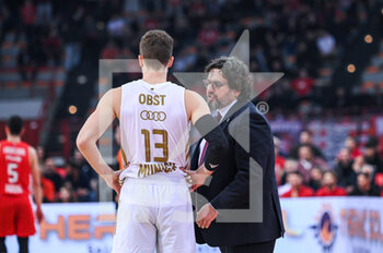09/03/2023 - Head coach ANDREA TRINCHIERI of FC Bayern Munich with 13 ANDREAS OBST during the Euroleague, Round 28, match between Olympiacos Piraeus and FC Bayern Munich at Peace and Friendship Stadium on March 9, 2023, in Athens, Greece. - OLYMPIACOS PIRAEUS VS FC BAYERN MUNICH - EUROLEAGUE - BASKET