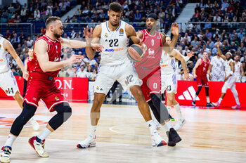 16/03/2023 - Edy Tavares (Real Madrid) and Brandon Davies (EA7 Emporio Armani Olimpia Milano) in action during the basketball match between Real Madrid and EA7 Emporio Armani Olimpia Milano valid for the matchday 29 of the Euroleague played at Wizink Center in Madrid on Thursday 16 March 2023 - REAL MADRID VS EA7 EMPORIO ARMANI MILANO - EUROLEAGUE - BASKET