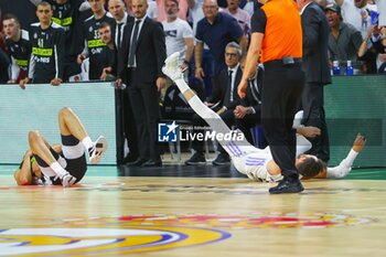 2023-05-10 - 10th May 2023; Wizink Center; Madrid; Spain; Turkish Airlines Euroleague Basketball; Playoff Game 5; Real Madrid vs Partizan Mozzart Bet Belgrade; Dante Exum (Partizan) and Rudy Fernandez (Real Madrid) 900/Cordon Press - 10TH MAY 2023; TURKISH AIRLINES EUROLEAGUE BASKETBALL; PLAYOFF GAME 5; REAL MADRID VS PARTIZAN MOZZART BET BELGRADE; - EUROLEAGUE - BASKETBALL