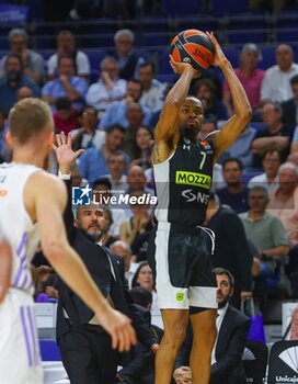 2023-05-10 - 10th May 2023; Wizink Center; Madrid; Spain; Turkish Airlines Euroleague Basketball; Playoff Game 5; Real Madrid vs Partizan Mozzart Bet Belgrade; Kevin Punter (Partizan) 900/Cordon Press - 10TH MAY 2023; TURKISH AIRLINES EUROLEAGUE BASKETBALL; PLAYOFF GAME 5; REAL MADRID VS PARTIZAN MOZZART BET BELGRADE; - EUROLEAGUE - BASKETBALL