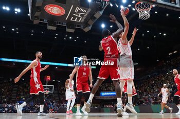 2023-11-09 - Victor Claver (Valencia Basket) & Alex Poythress (EA7 Emporio Armani Olimpia Milano) - EA7 EMPORIO ARMANI MILANO VS VALENCIA BASKET - EUROLEAGUE - BASKETBALL