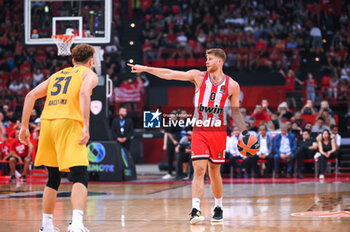 2023-10-13 - 0 Thomas Walkup of Olympiacos Piraeus during the Euroleague, Round 2, match between Olympiacos Piraeus and FC Barcelona at Peace & Friendship Stadium on October 13, 2023, in Athens, Greece. - OLYMPIACOS PIRAEUS VS FC BARCELONA - EUROLEAGUE - BASKETBALL