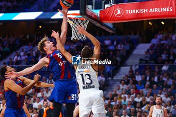 2023-10-26 - 26th October 2023; Wizink Center; Madrid; Spain; Turkish Airlines Euroleague Basketball; Real Madrid vs FC Barcelona; Sergio Rodriguez (Real Madrid) and Jokubaitis (Barcelona) EUROLEAGUE Real Madrid - FC Barcelona 900/Cordon Press - EUROLEAGUE BASKETBALL: REAL MADRID VS FC BARCELONA - EUROLEAGUE - BASKETBALL
