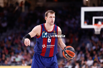 2023-10-26 - Jan Vesely of FC Barcelona during the Turkish Airlines EuroLeague basketball match between Real Madrid and FC Barcelona on October 26, 2023 at Wizink Center in Madrid, Spain - BASKETBALL - EUROLEAGUE - REAL MADRID V FC BARCELONA - EUROLEAGUE - BASKETBALL