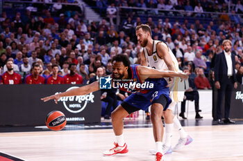 2023-10-26 - Jabari Parker of FC Barcelona and Sergio Rodriguez of Real Madrid during the Turkish Airlines EuroLeague basketball match between Real Madrid and FC Barcelona on October 26, 2023 at Wizink Center in Madrid, Spain - BASKETBALL - EUROLEAGUE - REAL MADRID V FC BARCELONA - EUROLEAGUE - BASKETBALL