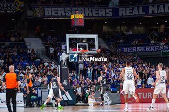 2023-11-09 - Tornike Shengelia of Virtus Bologna seen in action during the Euroleague 2022/23 match between Real Madrid and Virtus Bologna at Wizink Center in Madrid, Spain. - REAL MADRID VS VIRTUS BOLOGNA - EUROLEAGUE - BASKETBALL