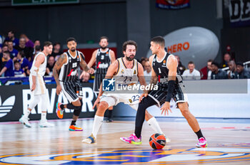 2023-11-09 - Sergio Llull of Real Madrid (L) and Gabriel Lundberg of Virtus Bologna (R) seen in action during the Euroleague 2022/23 match between Real Madrid and Virtus Bologna at Wizink Center in Madrid, Spain. - REAL MADRID VS VIRTUS BOLOGNA - EUROLEAGUE - BASKETBALL