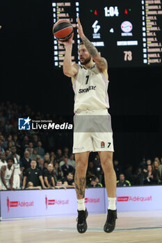 2023-11-23 - Joffrey LAUVERGNE of Lyon during the Turkish Airlines EuroLeague basketball match between LDLC Asvel and Bayern Munich on November 23, 2023 at LDLC Arena in Décines-Charpieu near Lyon, France - BASKETBALL - EUROLEAGUE - ASVEL V BAYERN MUNICH - EUROLEAGUE - BASKETBALL