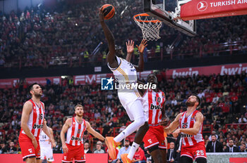 2023-12-05 - 30 Eli Ndiaye of Real Madrid during the Euroleague, Round 12, match between Olympiacos Piraeus and Real Madrid at Peace and Friendship stadium on December 5, 2023, in Piraeus, Greece. - OLYMPIACOS PIRAEUS VS REAL MADRID - EUROLEAGUE - BASKETBALL