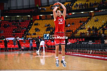 2023-12-05 - 43 Luke Sikma of Olympiacos Piraeus during the Euroleague, Round 12, match between Olympiacos Piraeus and Real Madrid at Peace and Friendship stadium on December 5, 2023, in Piraeus, Greece. - OLYMPIACOS PIRAEUS VS REAL MADRID - EUROLEAGUE - BASKETBALL