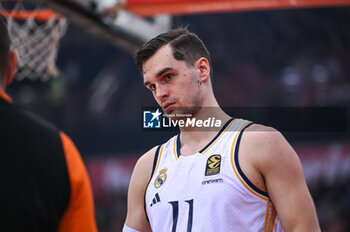 2023-12-05 - 11 Mario Hezonja of Real Madrid during the Euroleague, Round 12, match between Olympiacos Piraeus and Real Madrid at Peace and Friendship stadium on December 5, 2023, in Piraeus, Greece. - OLYMPIACOS PIRAEUS VS REAL MADRID - EUROLEAGUE - BASKETBALL