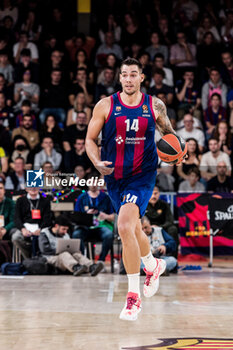 2023-12-08 - Willy Hernangomez of Fc Barcelona during the Turkish Airlines EuroLeague basketball match between FC Barcelona and Fenerbahce Beko Istanbul on December 8, 2023 at Palau Blaugrana in Barcelona, Spain - BASKETBALL - EUROLEAGUE - FC BARCELONA V FENERBAHCE - EUROLEAGUE - BASKETBALL