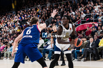 2023-12-08 - Johnathan Motley of Fenerbahce during the Turkish Airlines EuroLeague basketball match between FC Barcelona and Fenerbahce Beko Istanbul on December 8, 2023 at Palau Blaugrana in Barcelona, Spain - BASKETBALL - EUROLEAGUE - FC BARCELONA V FENERBAHCE - EUROLEAGUE - BASKETBALL