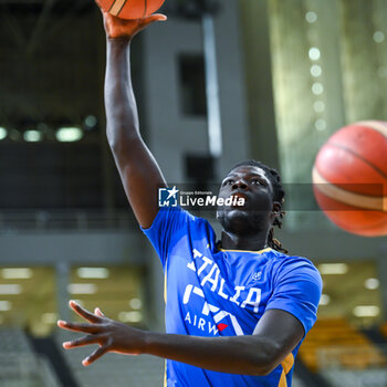 2023-08-09 - 35 MOUHAMET RASSOUL DIOUF of Italy during the Aegean Acropolis Tournament match between Italy and Serbia at Oaka Stadium on August 9, 2023, in Athens, Greece. - AEGEAN ACROPOLIS TOURNAMENT - SERBIA VS ITALY - INTERNATIONALS - BASKETBALL