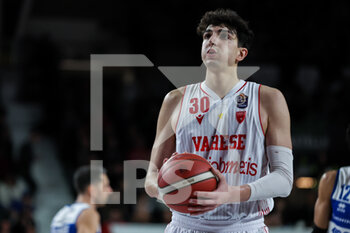 2023-01-28 - Guglielmo Caruso #30 of Pallacanestro Varese OpenJobMetis in action during LBA Lega Basket A 2022/23 Regular Season game between Pallacanestro Varese OpenJobMetis and Germani Brescia at Palasport Lino Oldrini, Varese, Italy on January 28, 2023 - OPENJOBMETIS VARESE VS GERMANI BRESCIA - ITALIAN SERIE A - BASKETBALL