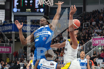 2023-04-08 - Tai Odias - Germani Basket Bresciae take the rebound  - GERMANI BRESCIA VS TEZENIS VERONA - ITALIAN SERIE A - BASKETBALL