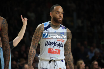 2023-05-15 - D'Angelo Harrison (Happy Casa Brindisi) during game 2 of the playoff quarter-finals of the Italian A1 basketball championship match Segafredo Virtus Bologna Vs. Happy Casa Brindisi - Bologna, Italy, May 15, 2023 at Segafredo Arena - Photo: Michele Nucci - PLAYOFF - VIRTUS BOLOGNA VS NEW BASKET BRINDISI - ITALIAN SERIE A - BASKETBALL