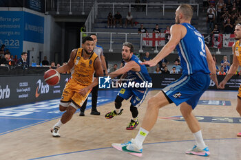 2023-10-01 - Ray McCallum of Carpegna Prosciutto Pesaro contrasted by Amedeo Della Valle of Germani Basket Brescia during the match between Germani Basket Brescia and Carpegna Prosciutto Pesaro, regular season of A1 Italian Basketball Championship 2023/2024 at PalaLeonessa A2A on October 1, 2023, Brixia, Italy. - GERMANI BRESCIA VS CARPEGNA PROSCIUTTO PESARO - ITALIAN SERIE A - BASKETBALL
