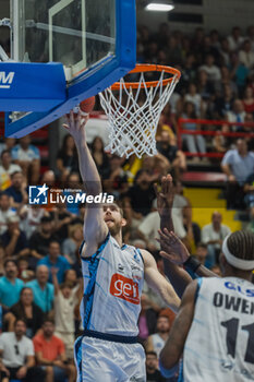 2023-10-08 - Alessandro Lever (Ge.Vi Napoli Basket) scores. - GEVI NAPOLI BASKET VS EA7 EMPORIO ARMANI MILANO - ITALIAN SERIE A - BASKETBALL