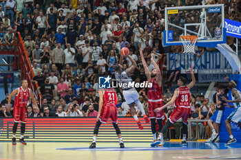 2023-10-08 - Jacob Pullen (Ge.Vi Napoli Basket) in action. - GEVI NAPOLI BASKET VS EA7 EMPORIO ARMANI MILANO - ITALIAN SERIE A - BASKETBALL