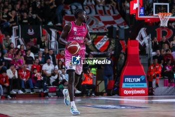 2023-10-15 - Gabe Brown #44 of Pallacanestro Varese OpenJobMetis seen in action during LBA Lega Basket A 2023/24 Regular Season match between Pallacanestro Varese OpenJobMetis and Bertram Yachts Derthona Basket Tortona at Itelyum Arena, Varese, Italy on October 15, 2023 - OPENJOBMETIS VARESE VS BERTRAM DERTHONA TORTONA - ITALIAN SERIE A - BASKETBALL
