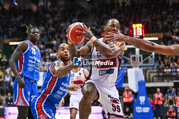Nutribullet Treviso Basket vs Umana Reyer Venezia - SERIE A ITALIA - BASKET
